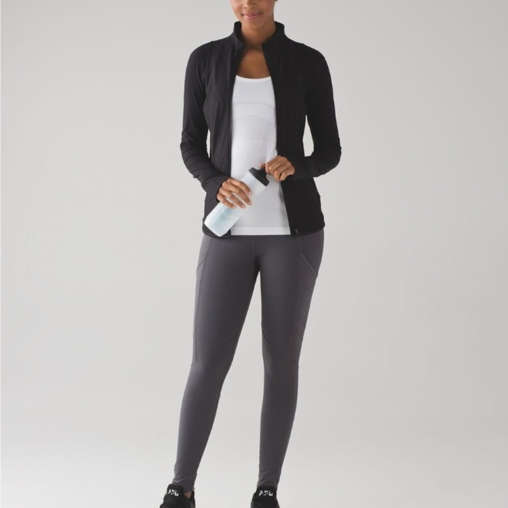 Lululemon Fresh Tracks Jacket - Picture 3 of 15